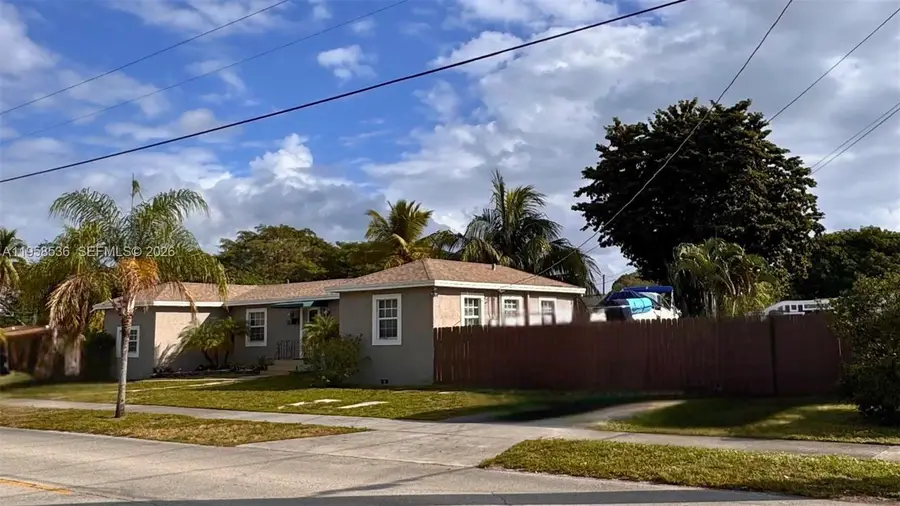 1825 N 24th Ave, Hollywood, FL 33020 - Image #2