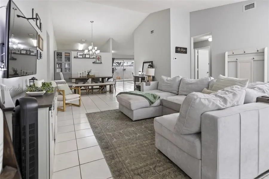 8864 NW 189th Ter, Hialeah, FL 33018 - Image #3