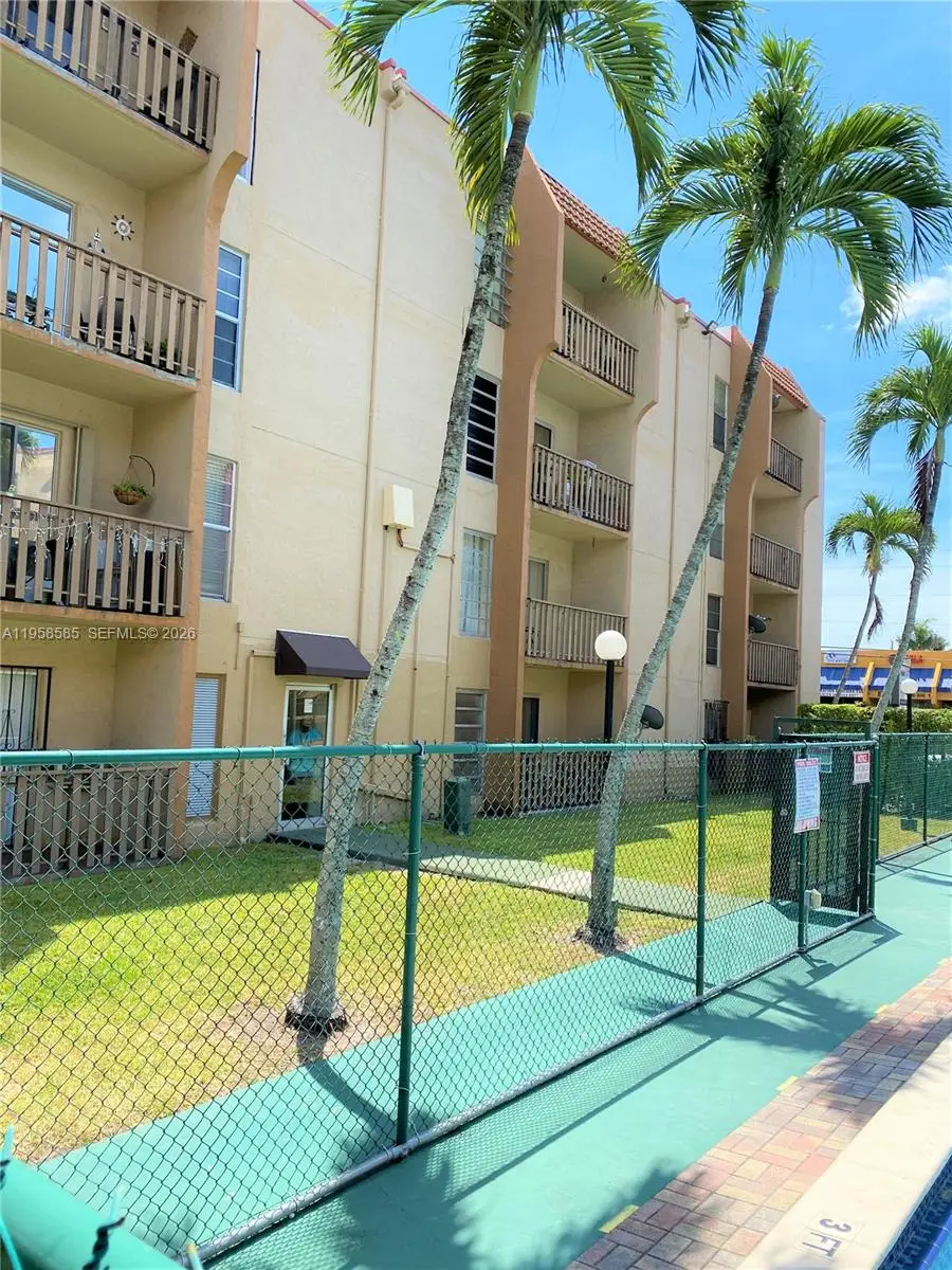 4715 NW 7th St #302-2, Miami, FL 33126 - Image #1