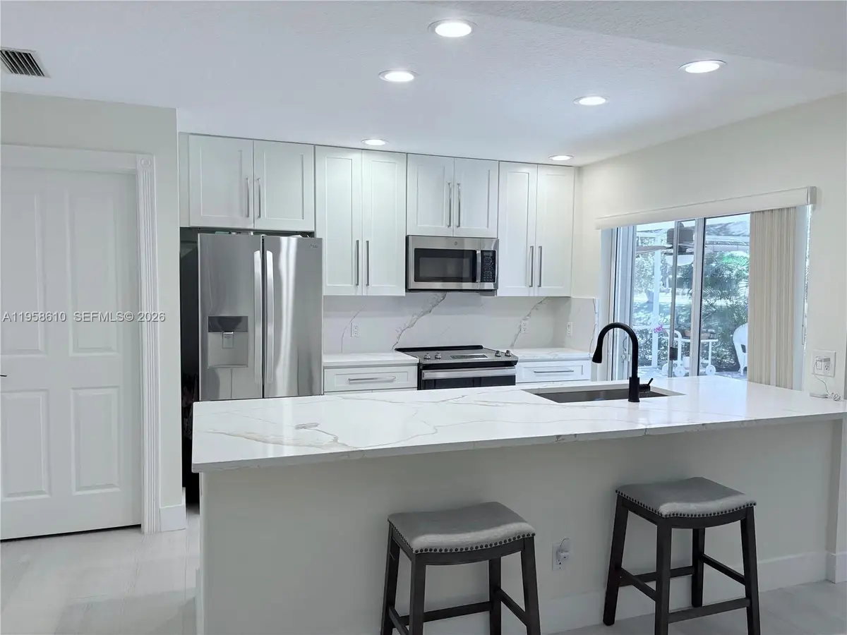 803 Silverleaf Oak Ct, Palm Beach Gardens, FL 33410 - #1