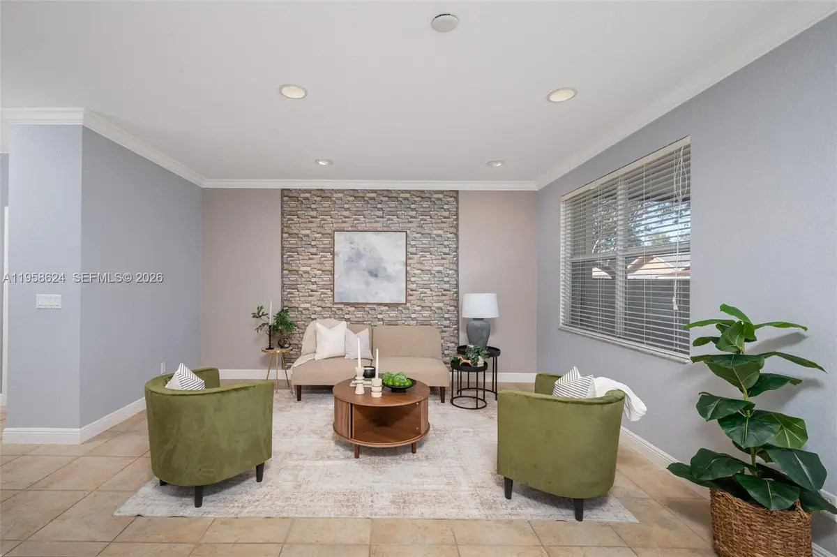 9719 Darlington Pl, Cooper City, FL 33328 - Image #1