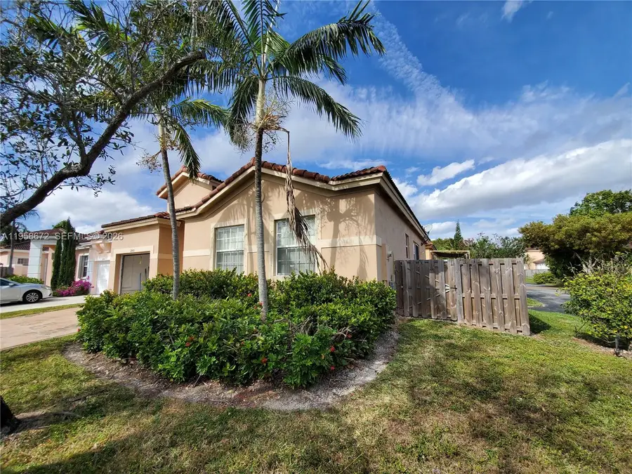 21460 SW 90th Ct, Cutler Bay, FL 33189 - Image #2