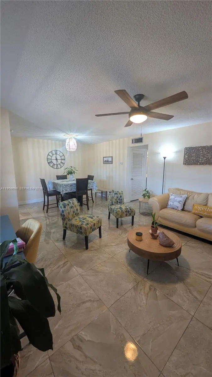 5300 Washington St #T324, Hollywood, FL 33021 - Image #2