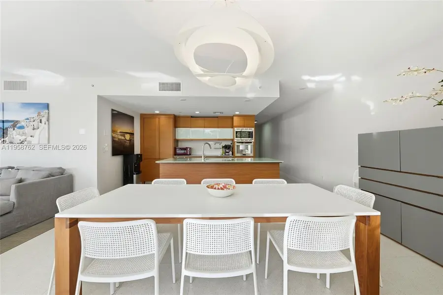 5875 Collins Ave #502, Miami Beach, FL 33140 - Image #3