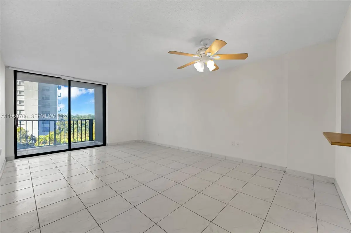16751 NE 9th Ave #410, North Miami Beach, FL 33162 - Image #1
