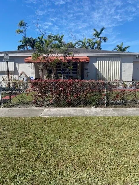 691 E 62nd St, Hialeah, FL 33013 - Image #1