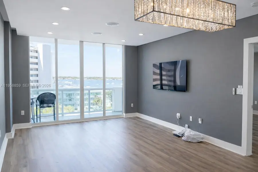 7900 Harbor Island Dr #622, North Bay Village, FL 33141 - Image #2