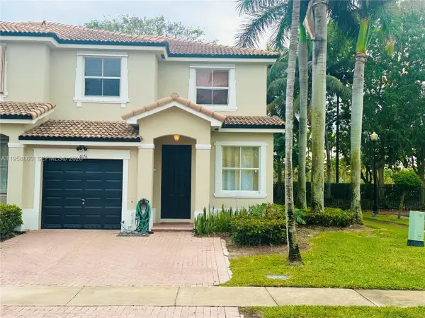 4176 NE 9th St, Homestead, FL 33033