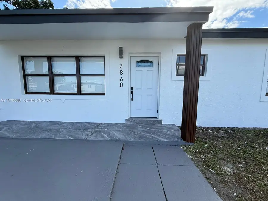 2860 NW 164th Ter, Miami Gardens, FL 33054 - Image #2