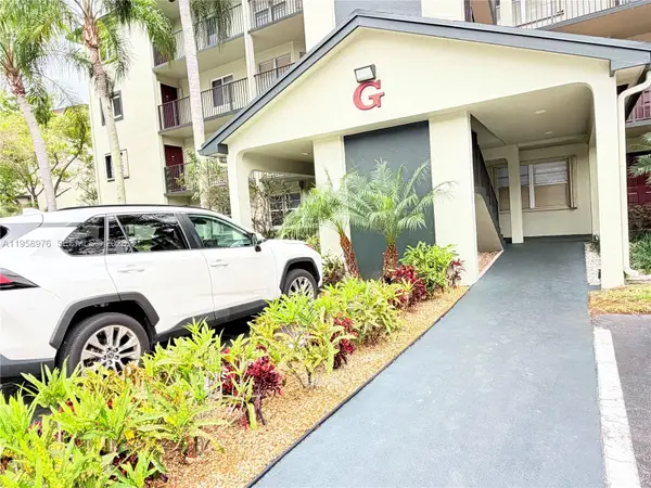 1200 SW 130th Ave #101G, Pembroke Pines, FL 33027