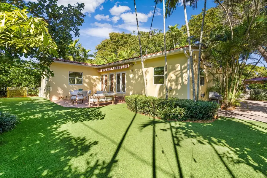 414 Camilo Ave, Coral Gables, FL 33134 - Image #2