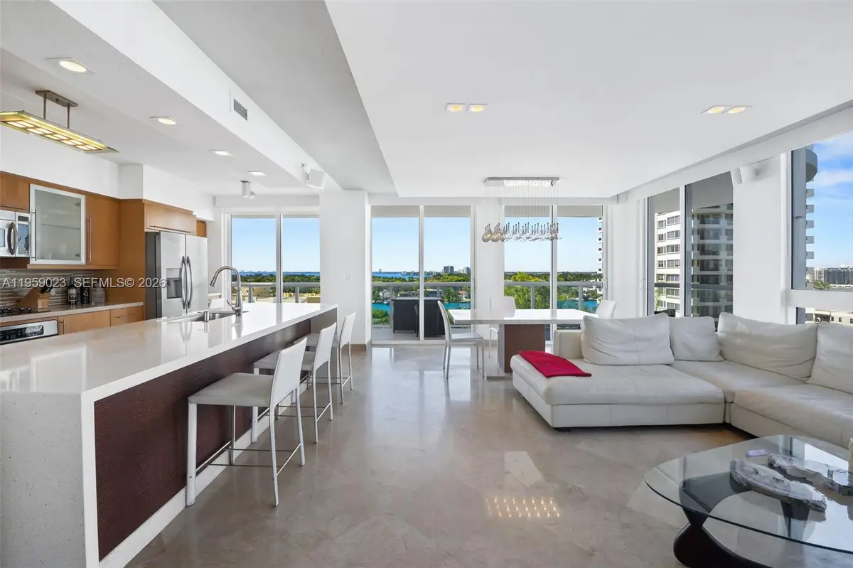 6365 Collins Ave #1008, Miami Beach, FL 33141 - Image #1