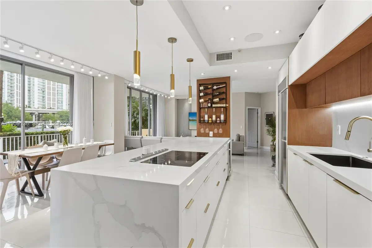 3500 Mystic Pointe Dr #104, Aventura, FL 33180 - #1