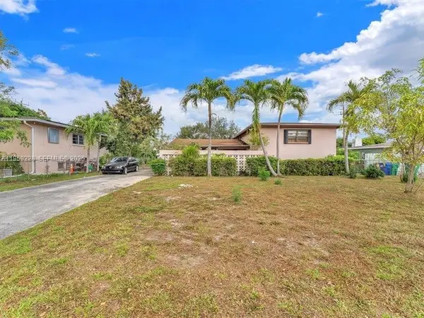 1355 NE 200th Ter, Miami, FL 33179