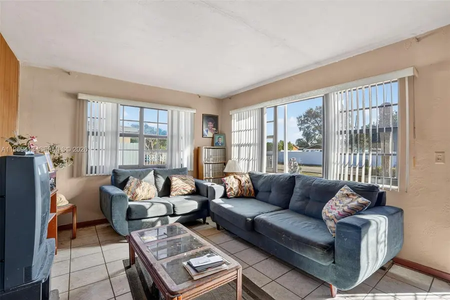 16930 NW 37th Pl, Miami Gardens, FL 33055 - #3