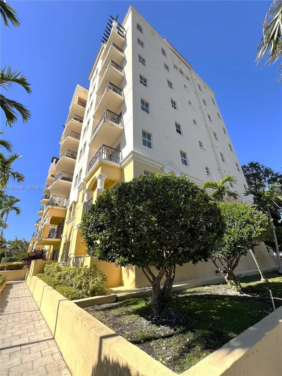 101 Sidonia Ave #304, Coral Gables, FL 33134 - Image #3