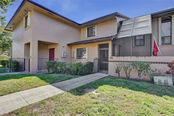 2355 NW 36th Ave, Coconut Creek, FL 33066