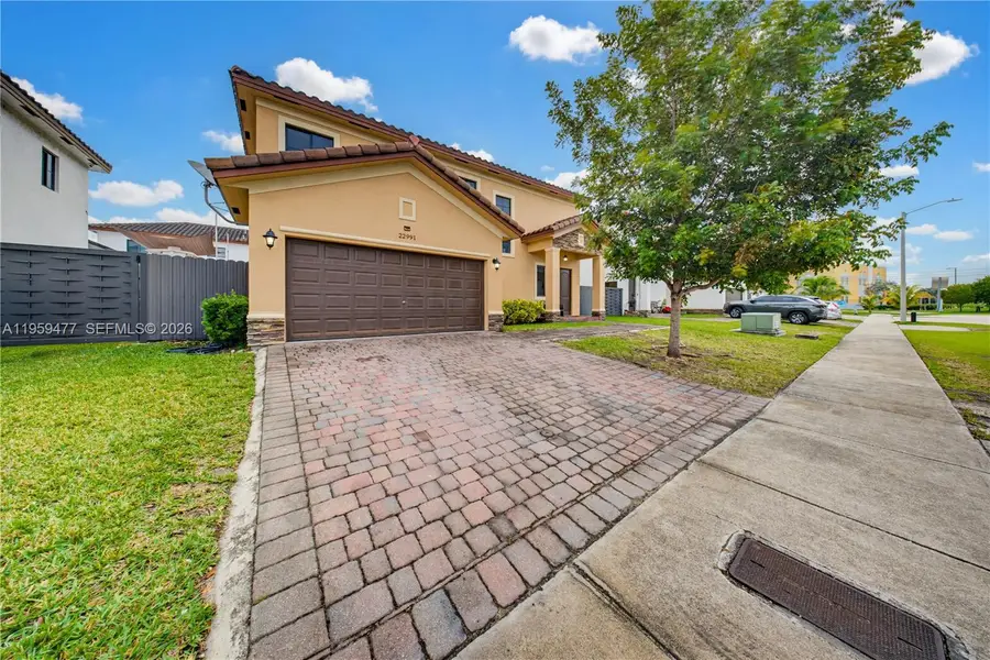 22991 SW 115th Ave, Miami, FL 33170 - Image #2