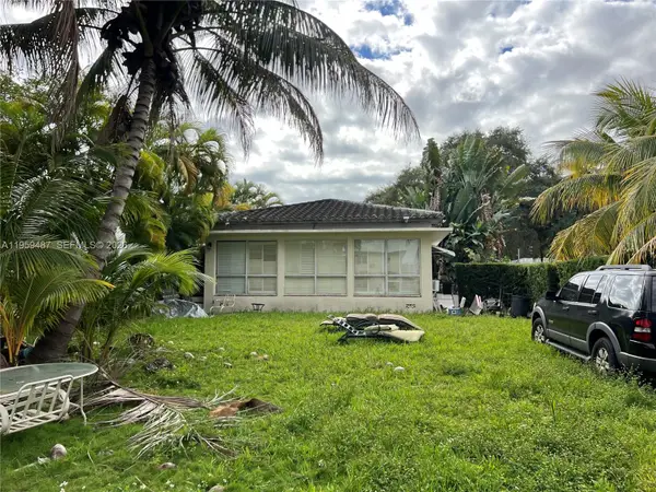 7715 NE 5th Ave, Miami, FL 33138