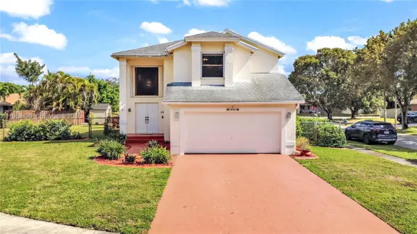 1801 NW 120th Ter, Pembroke Pines, FL 33026