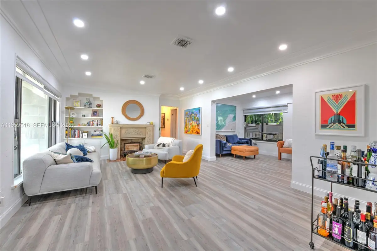 110 N 16th Ave, Hollywood, FL 33020 - Image #1