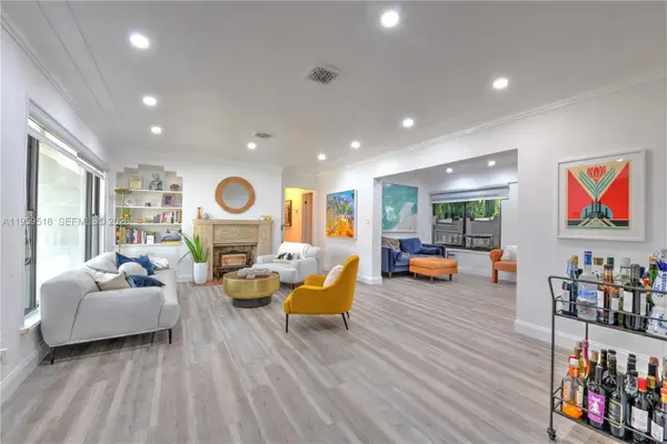 110 N 16th Ave, Hollywood, FL 33020