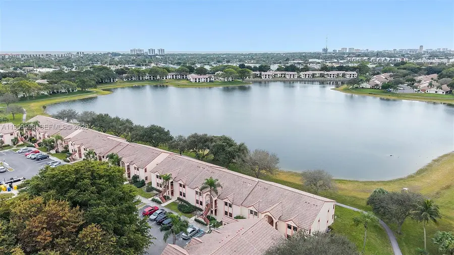 3150 Leewood Ter #L124, Boca Raton, FL 33431 - Image #2
