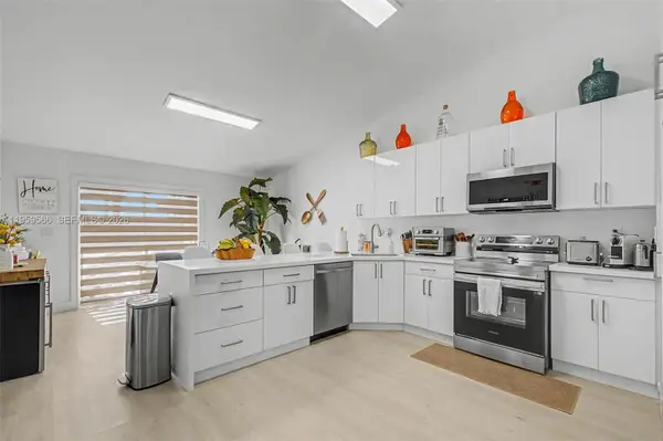 14667 SW 126th Pl, Miami, FL 33186