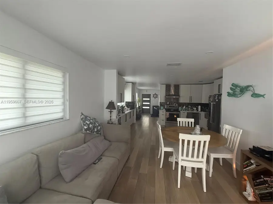 3050 SW 26th St, Miami, FL 33133 - #2