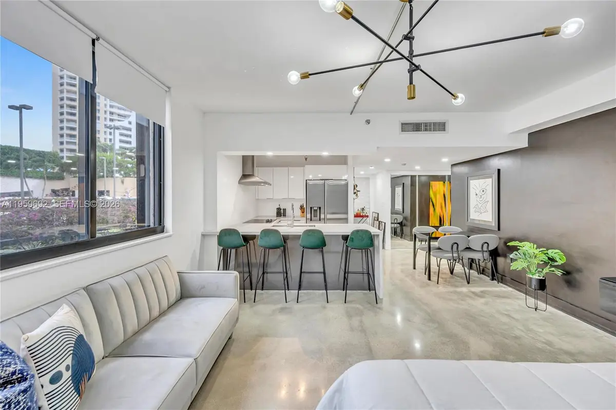 540 Brickell Key Dr #409, Miami, FL 33131 - Image #1