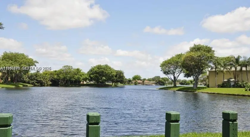 2301 NW 96th Ter #16N, Pembroke Pines, FL 33024 - Image #2