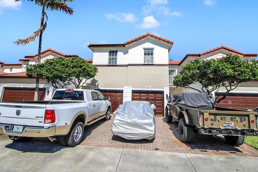 11531 NW 79th Ln, Doral, FL 33178 - Image #3