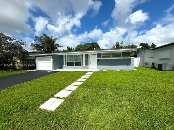 8521 NW 25th Ct, Sunrise, FL 33322