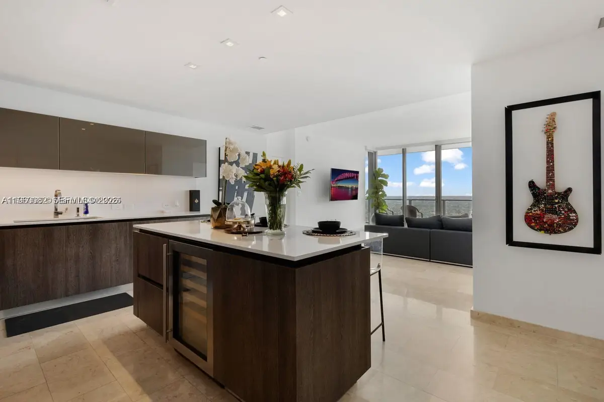88 SW 7th St #3410, Miami, FL 33130 - #1