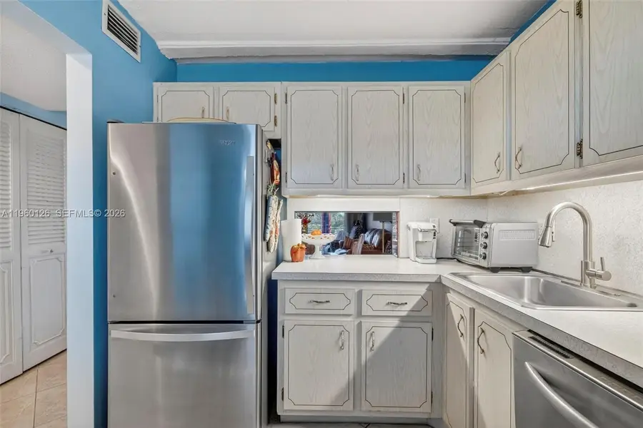 2901 NW 46th Ave #306, Lauderdale Lakes, FL 33313 - #2