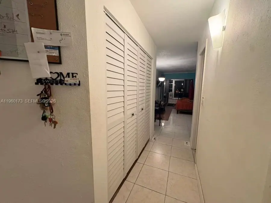 18707 NE 2nd Ave #919, Miami, FL 33179 - Image #2