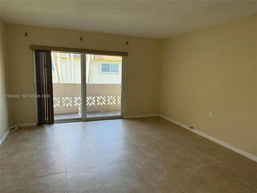 14500 SW 88th Ave #220, Palmetto Bay, FL 33176 - Image #2