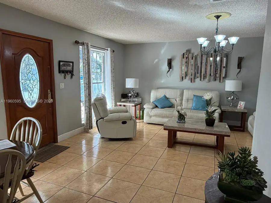 5365 W 14th Ln, Hialeah, FL 33012 - Image #3