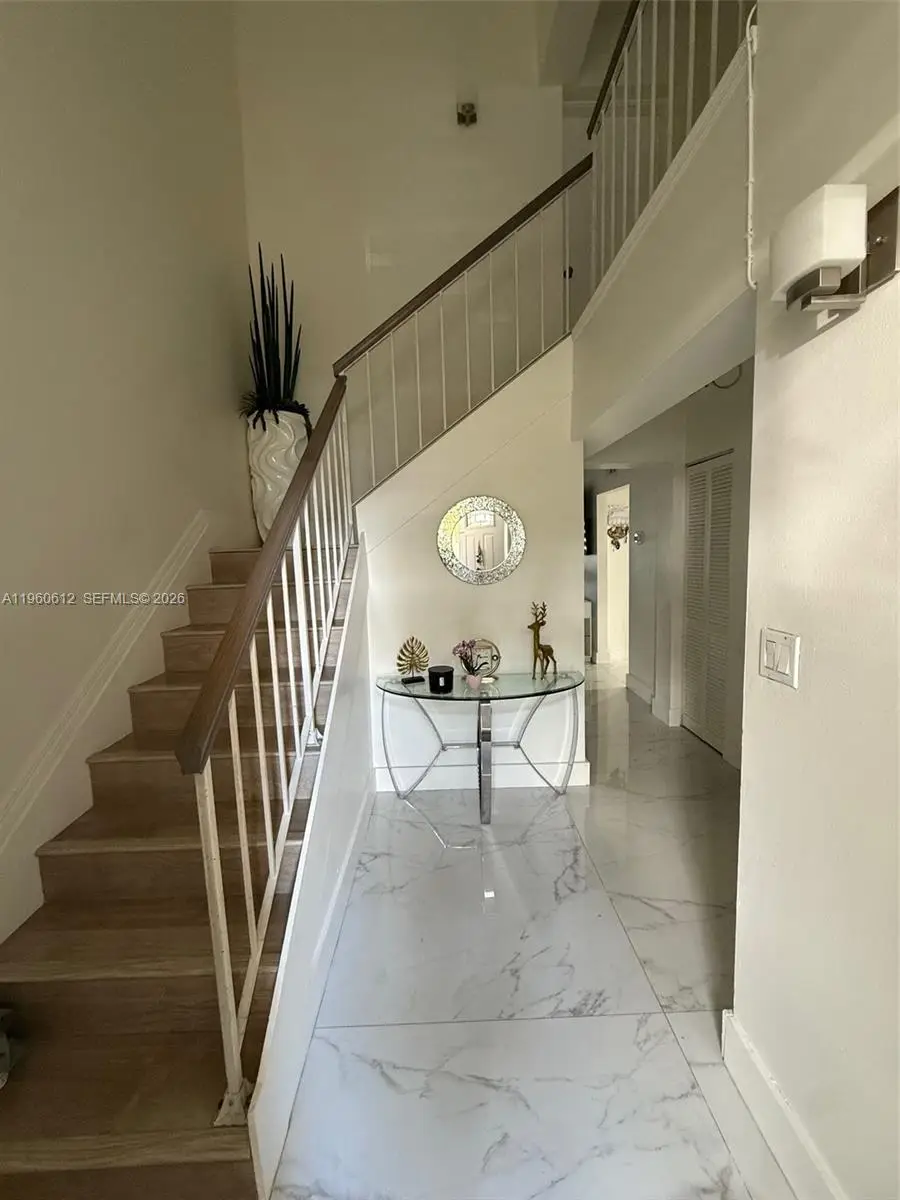 14273 Kendale Lakes Cir, Miami, FL 33183 - Image #1