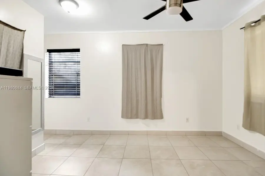 1331 SW 44th Ave, Fort Lauderdale, FL 33317 - Image #2