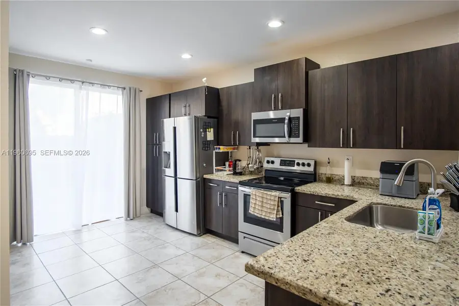 1447 SE 24th Ave, Homestead, FL 33035 - Image #3