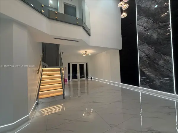 6042 SW 159 Ct, Miami, FL 33193