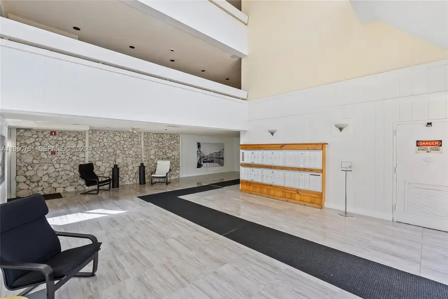 301 Racquet Club Rd #103, Weston, FL 33326 - Image #3