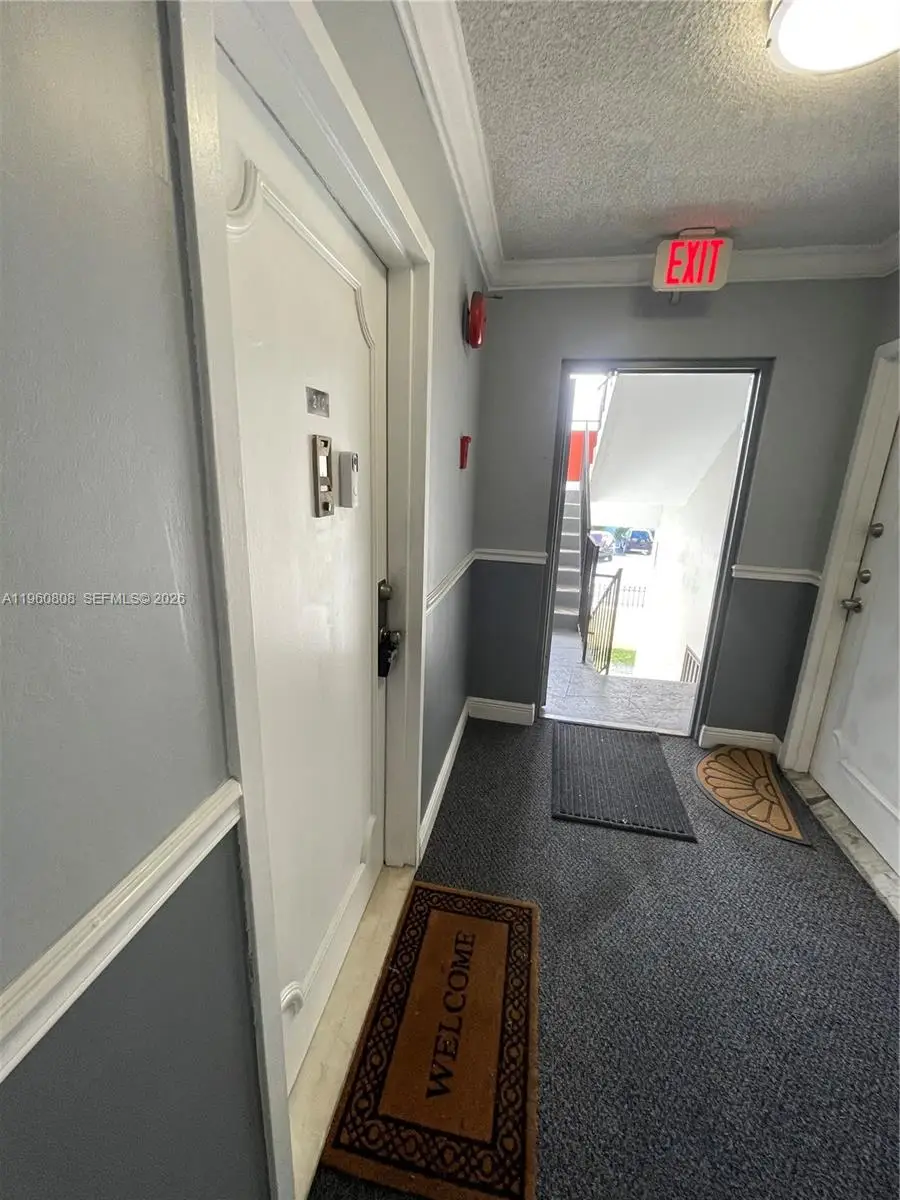 13685 NE 10th Ave #210, North Miami, FL 33161 - Image #1