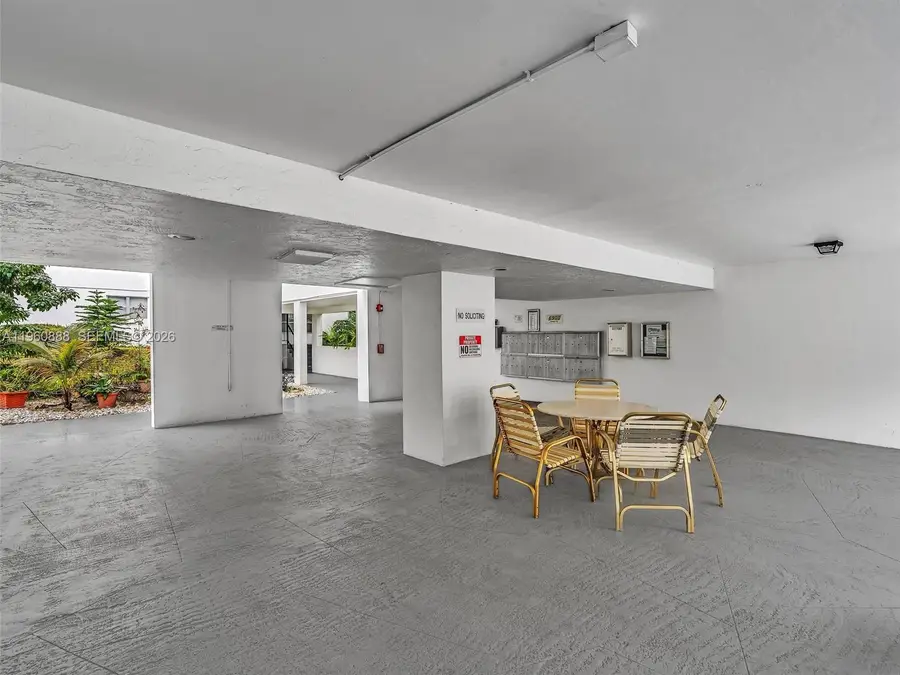 6901 Cypress Rd #B12, Plantation, FL 33317 - #3