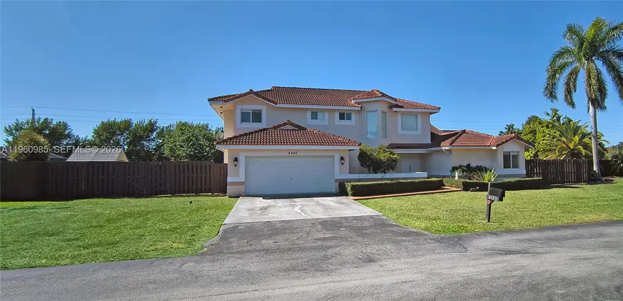 4920 SW 156th Pl, Miami, FL 33185 - Image #2