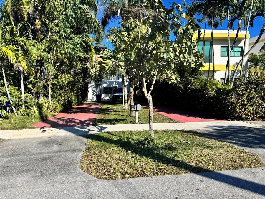 2633 SW 34th Ave, Miami, FL 33133 - Image #2