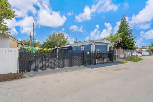 4230 NW 36th Ave, Miami, FL 33142