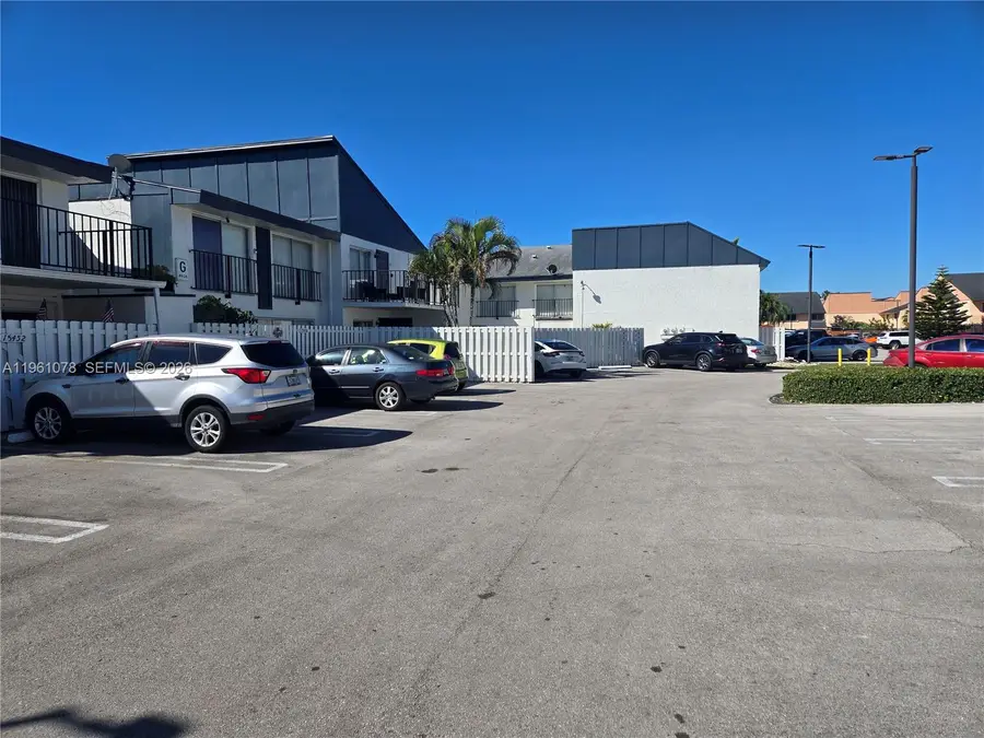 15454 SW 85th Ln #135, Miami, FL 33193 - Image #3