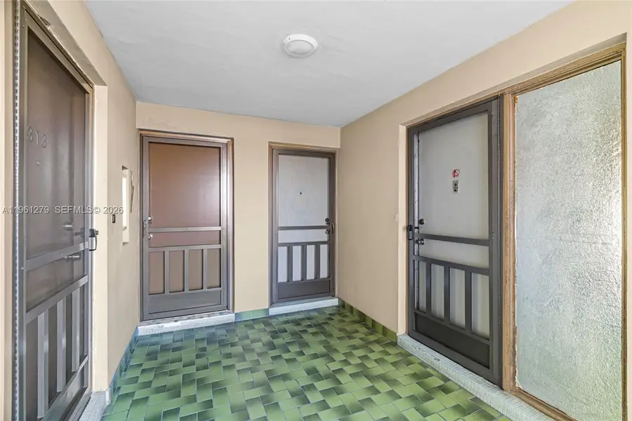 1690 NE 191st St #314-1, Miami, FL 33179 - #3